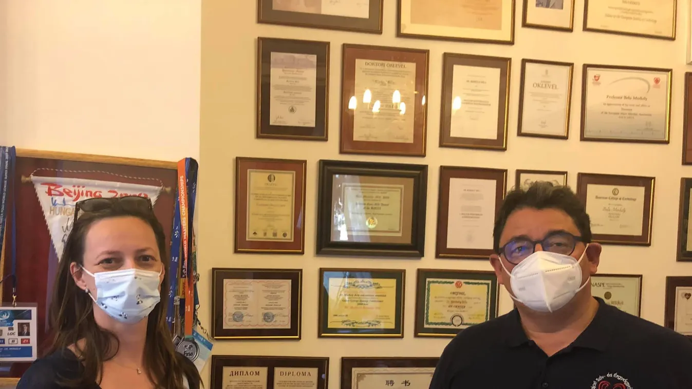 Merkely Béla beoltotta a várandós Szalóki Ágit, ezt tapasztalta a kismama