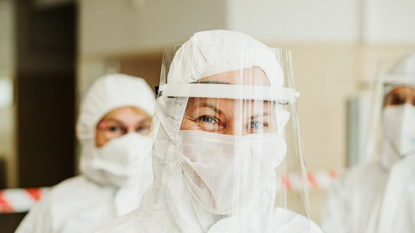 Megdőltek a korábbi számok, ennyien hagyták el végül a magyar egészségügyet