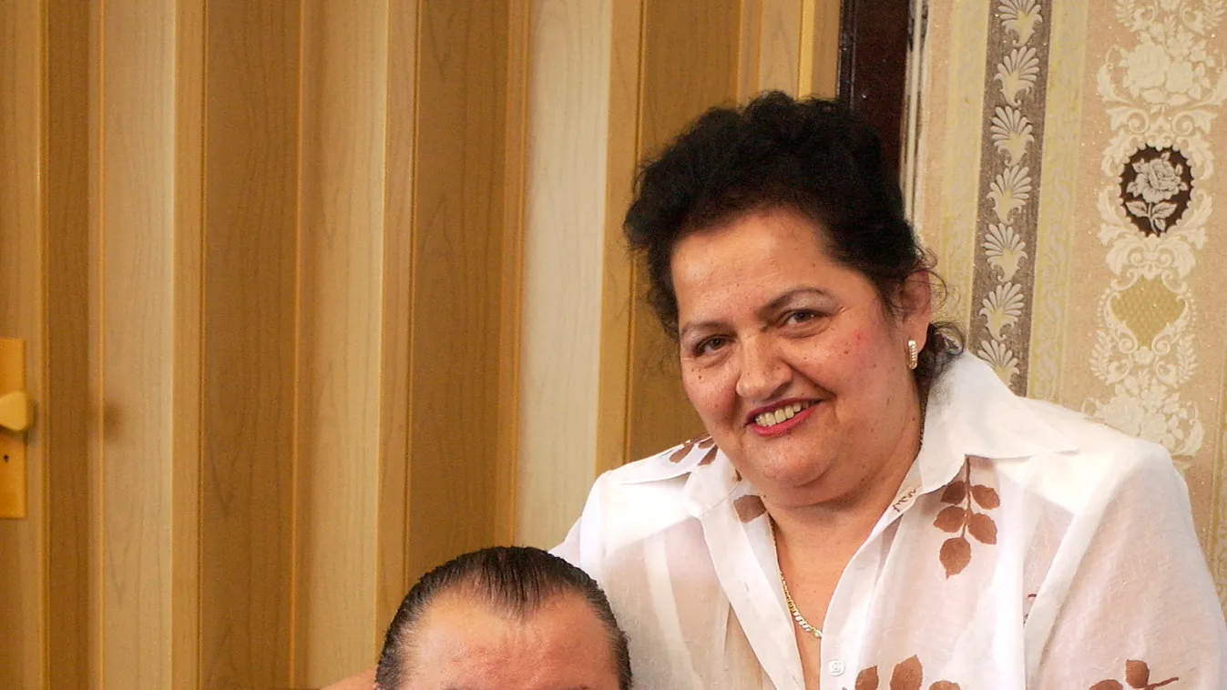 Deák Bill Gyula és felesége megkapta a koronavírus elleni vakcinát