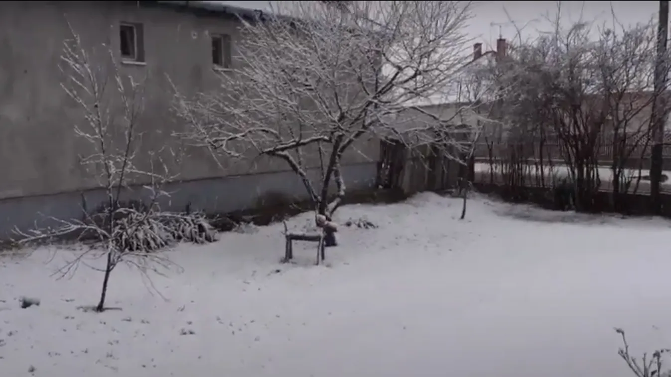 Több hazai várost is havazással tréfált meg az időjárás - Videó