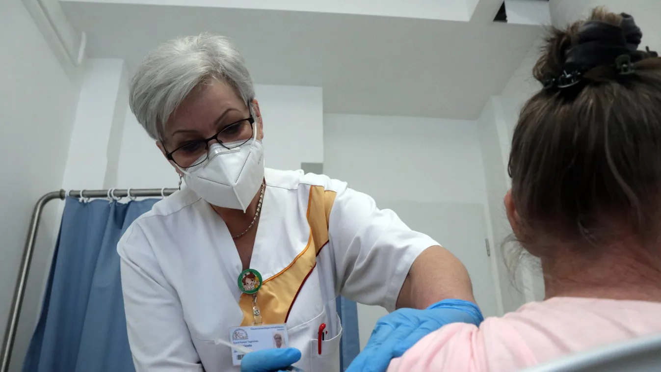 Karikó Katalin megszólalt a vakcinák helyettesíthetőségéről