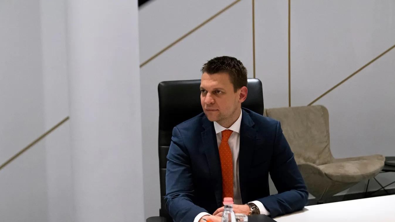 Menczer: a magyar átoltottság a duplája az uniós átlagnak