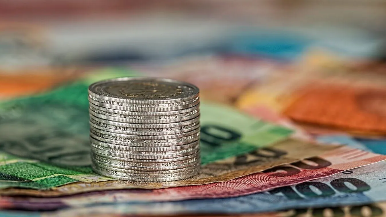 Ezekre a csillagjegyekre nagy pénz vár az idén