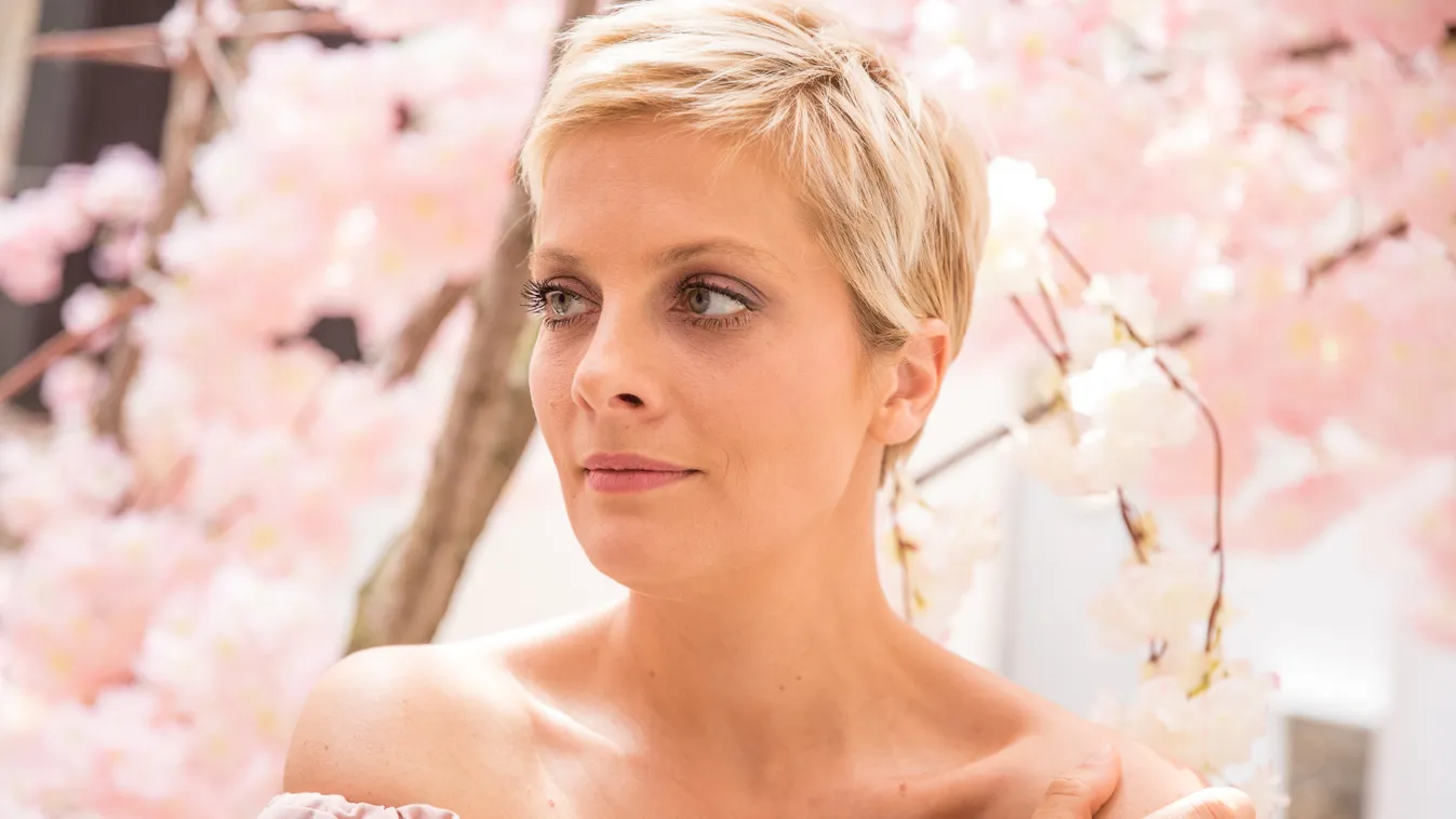 "Téptem, rúgtam..." - Teljesen elvesztette a kontrollt Tatár Csilla