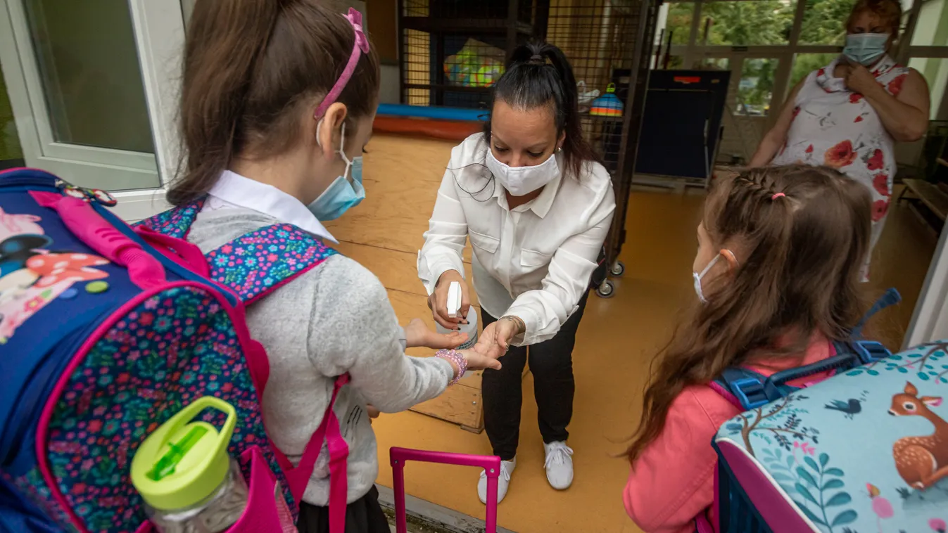 Iskolanyitás:  íme a gyerekorvos tanácsai