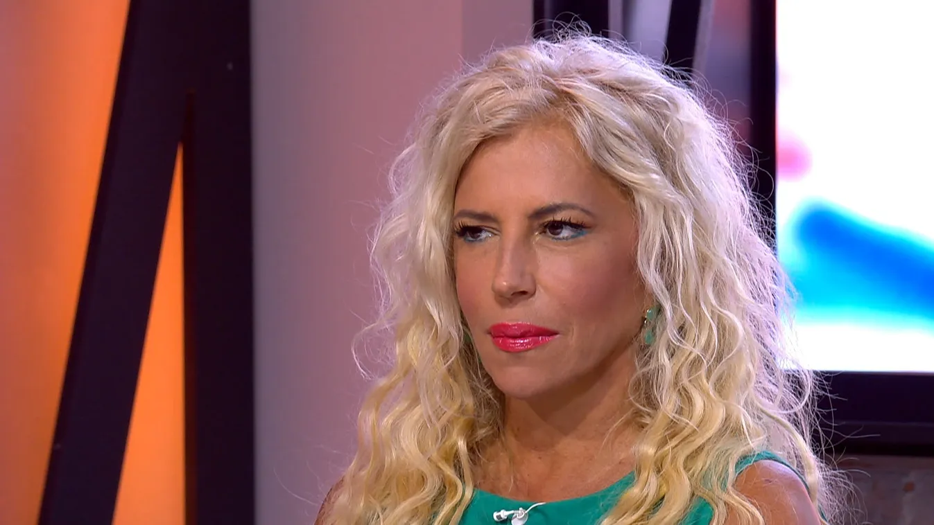 Imádják a Tik Tokon: A női orgazmusról okít Hevesi Kriszta - Videó