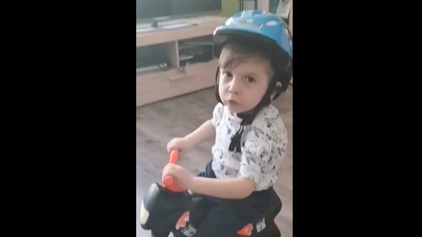 Ettől leesik az állad: ilyen ügyesen kismotorozik az SMA-s Zente - Videó