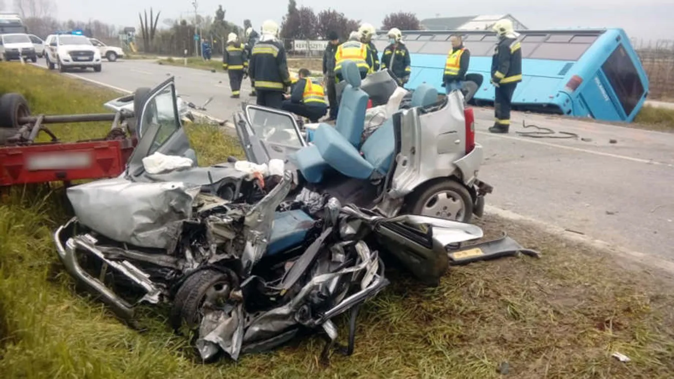 Durva fotók a Soltvadkertnél történt halálos buszbalesetről