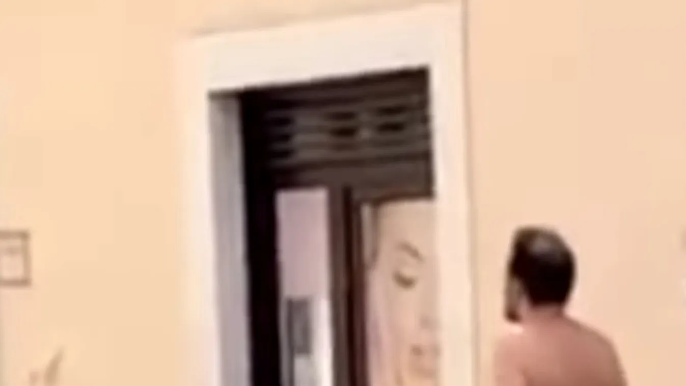 Hihetetlen: meztelenül sétálgatott egy férfi fényes nappal Győrben – videó