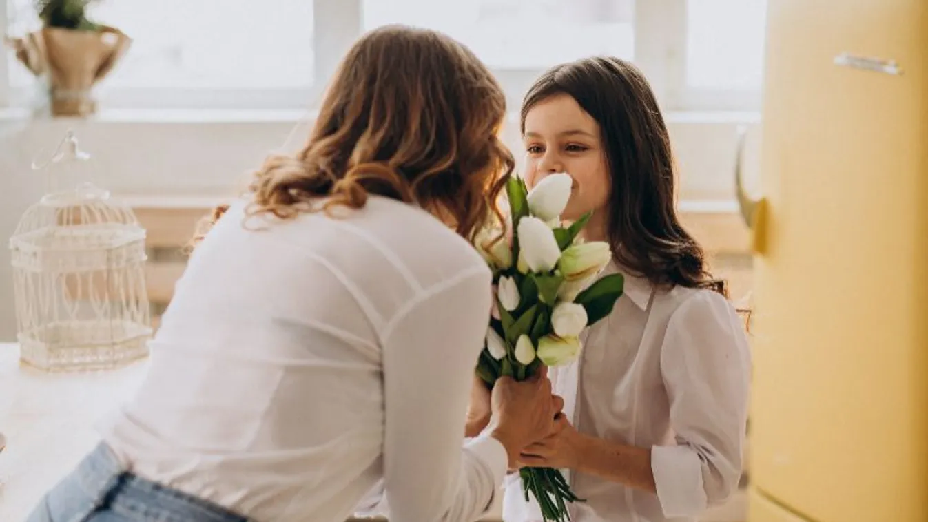 Közeleg az anyák napja: az anyai szeretettel lehet nyerni a nyereményjátékon