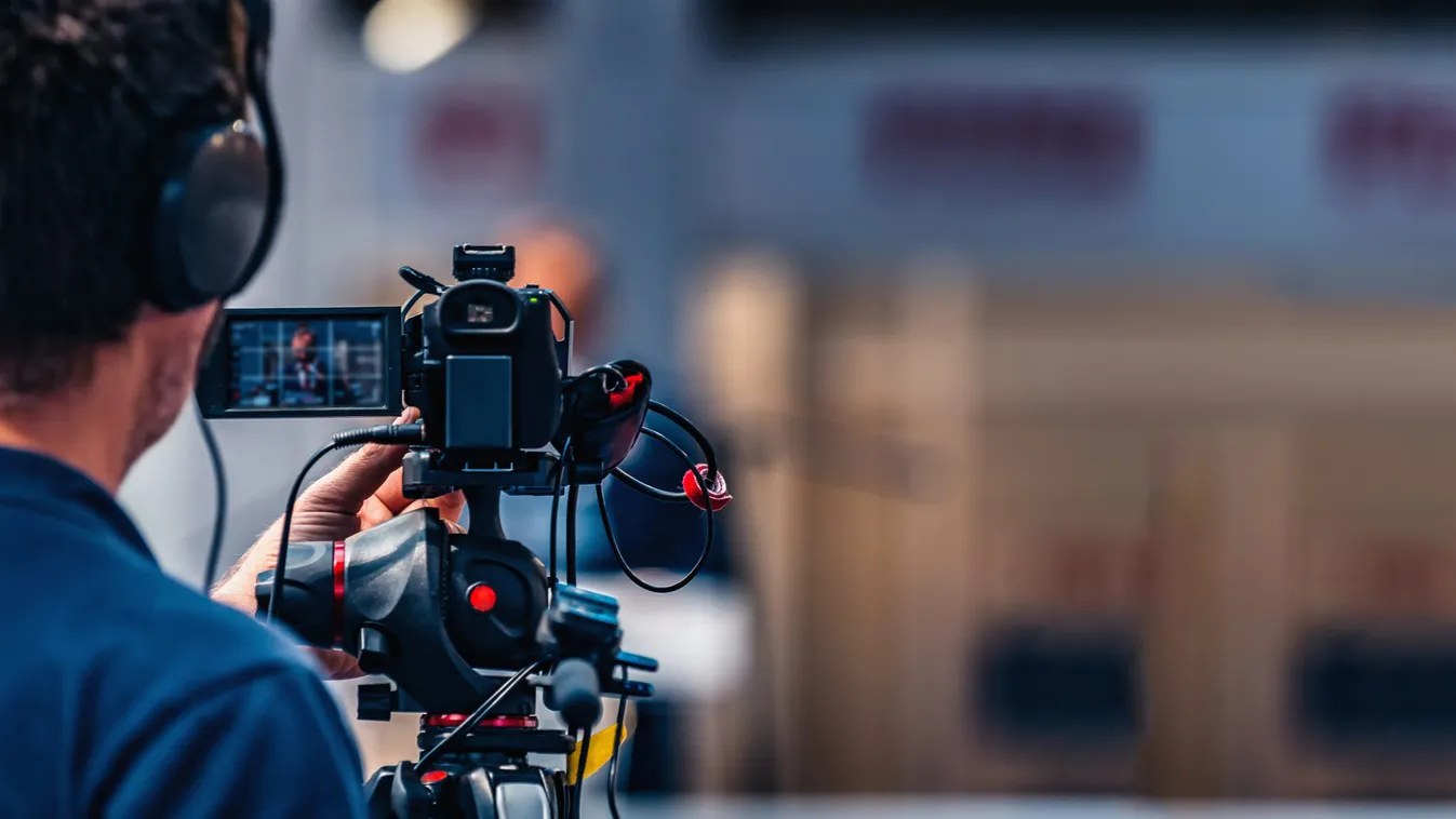 Rasszista botrány a focimeccsen, a kamera mindent vett