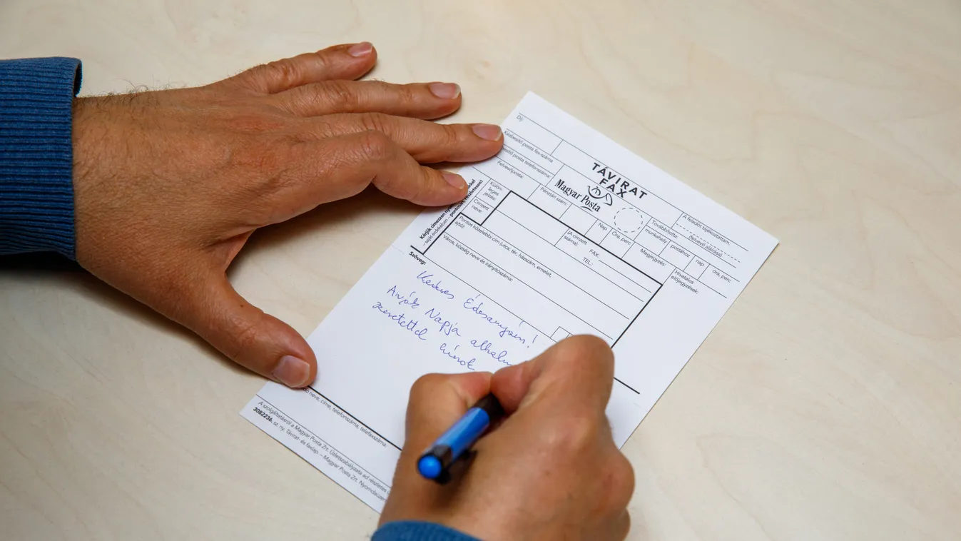 Egy hosszú korszak vége: Feladtuk az utolsó táviratot