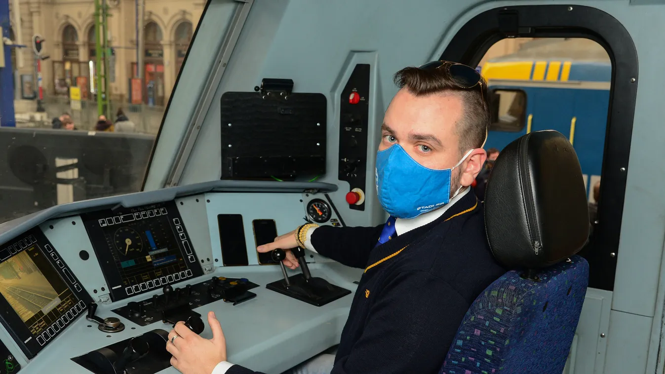 Hétköznap mozdonyvezető a fotózás fenegyereke