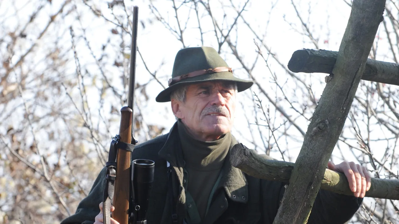 Csank János a koronavírusról: ez hiányzik legjobban a fociedzőnek