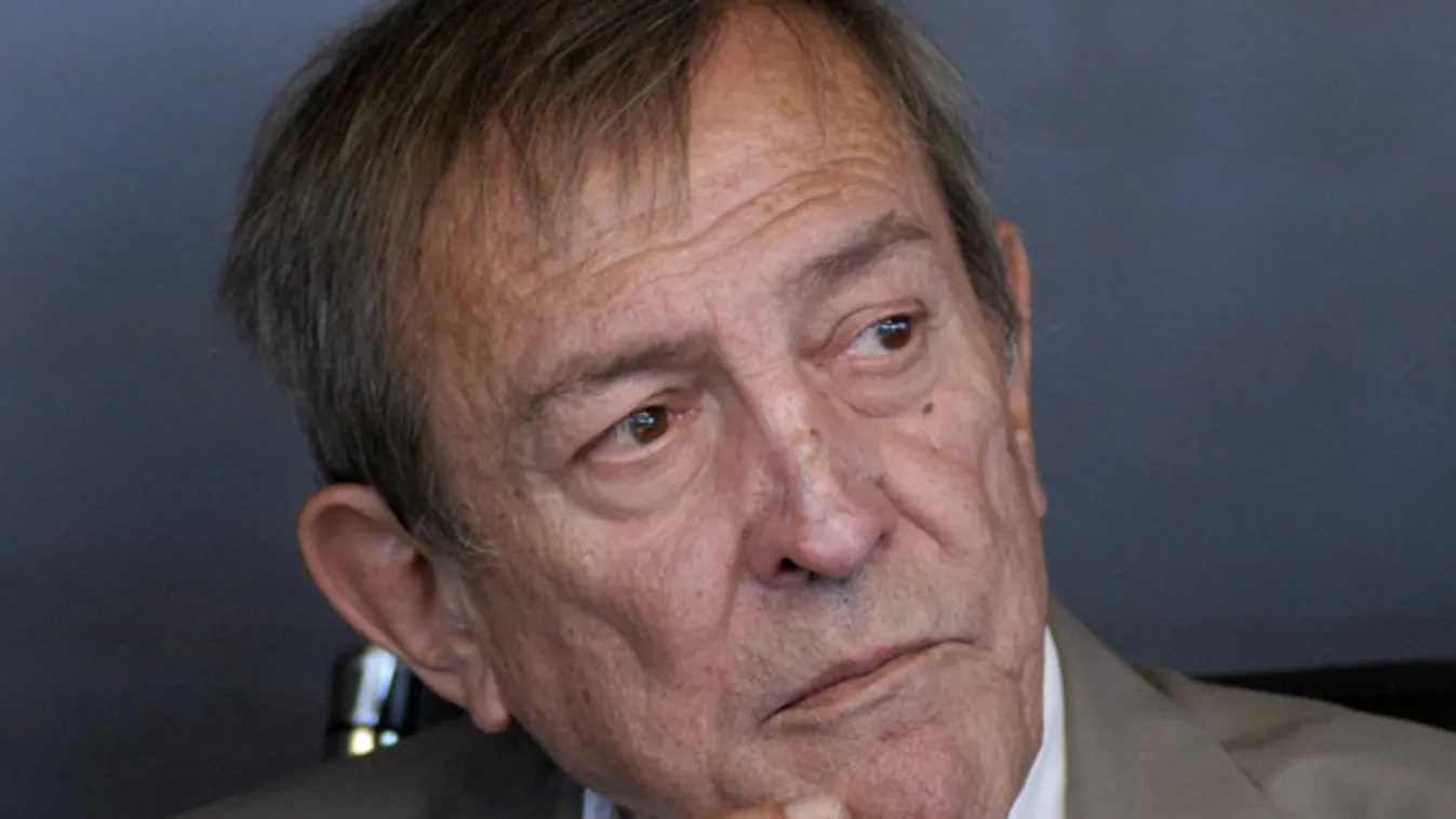 Tizenhárom éve hunyt el Antal Imre, így néz ki most a sírja - Fotó