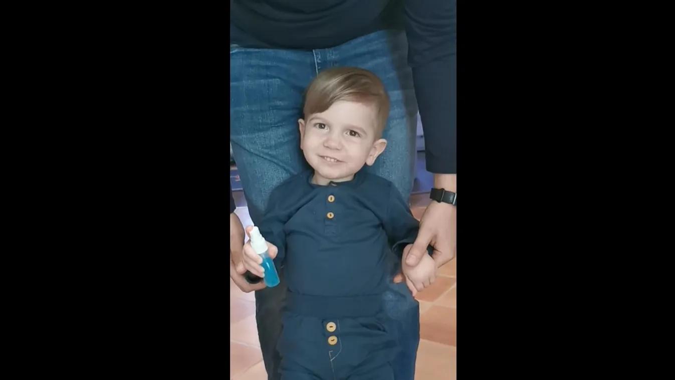 Ennél cukibb ma nem lesz: így köszönti a lányokat az SMA-s Zente locsolóversével - videó