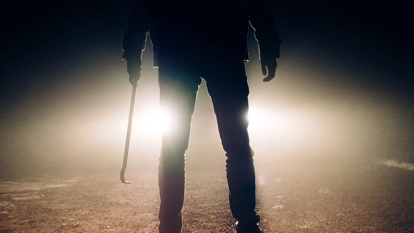 Rettegnek a nők: a bokrok közé rejtve találtak rá az édesanya holttestére