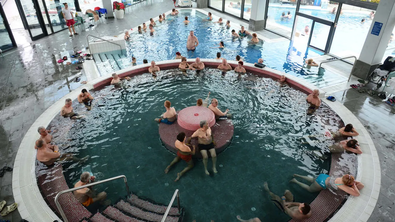 Örömet hozott a hétvége: így élvezték a járvány enyhülését a magyarok