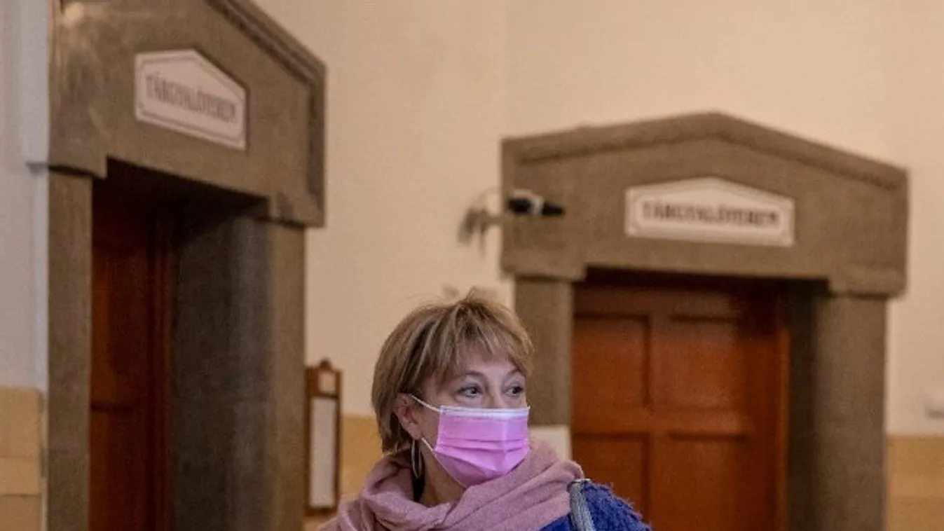 „Forgott a gyomrom" - Xantus Barbara zaklatója 16 éves fiút is molesztált