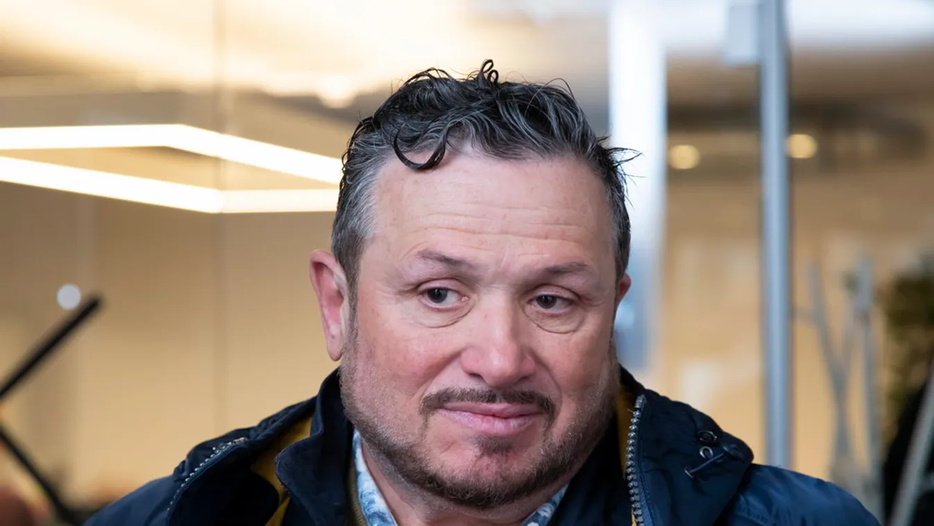 Megdöbbentő lépésre szánta el magát Galambos Lajcsi: 60 évesen gyereket szeretne