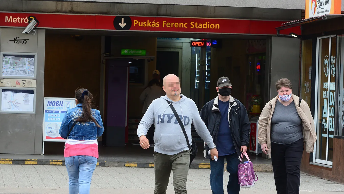 Sokan még hordják a maszkot közterületen, ez az oka