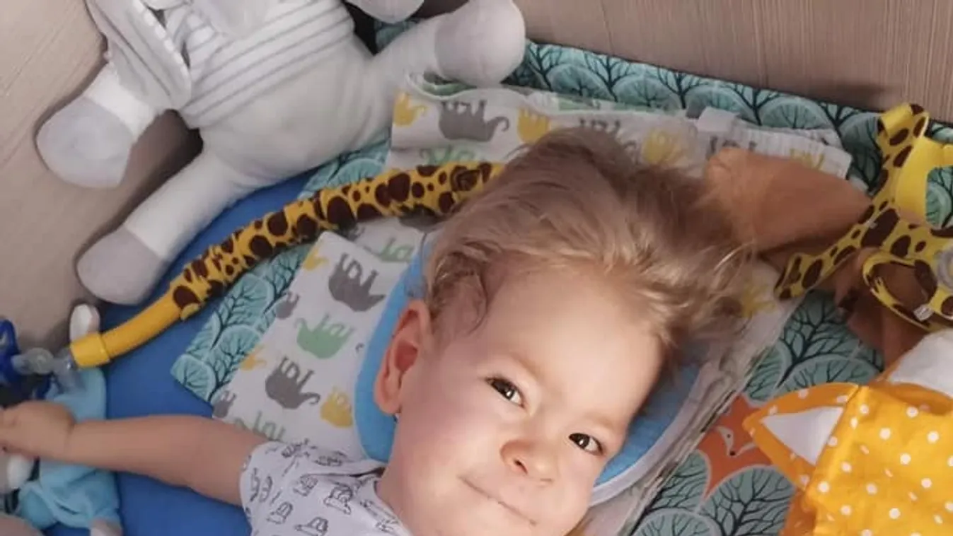 „Nagyon büszke vagyok rá” – örömhírről számolt be az SMA-s Zsombi anyukája