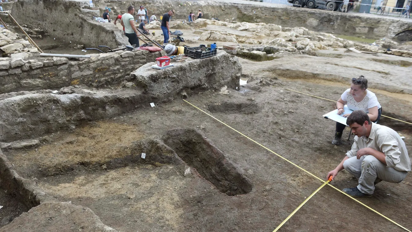 Szenzációs lelet Aquincumban: miről árulkodik az 1700 éve élt gyerek csontváza?