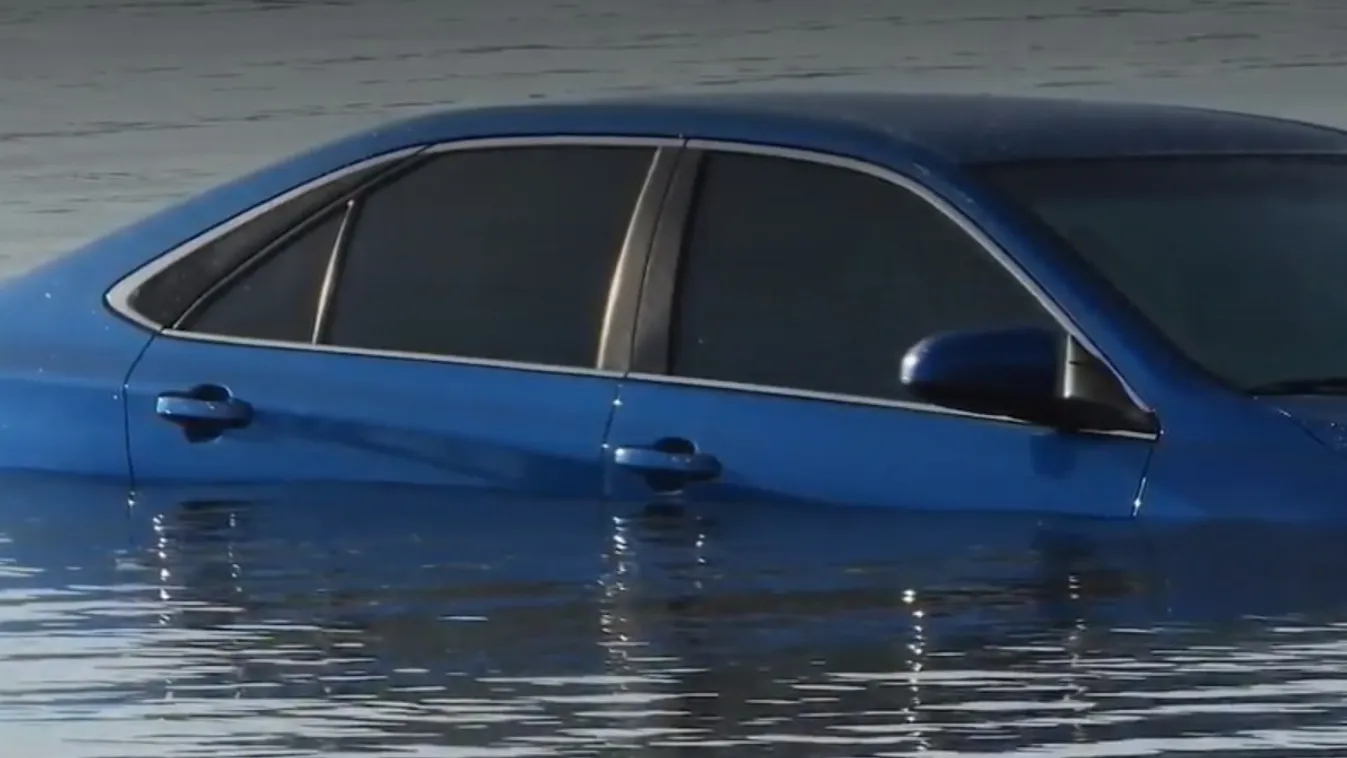 Egy anya és két fia vesztette életét, miután elsüllyedt a kocsijuk egy tóban