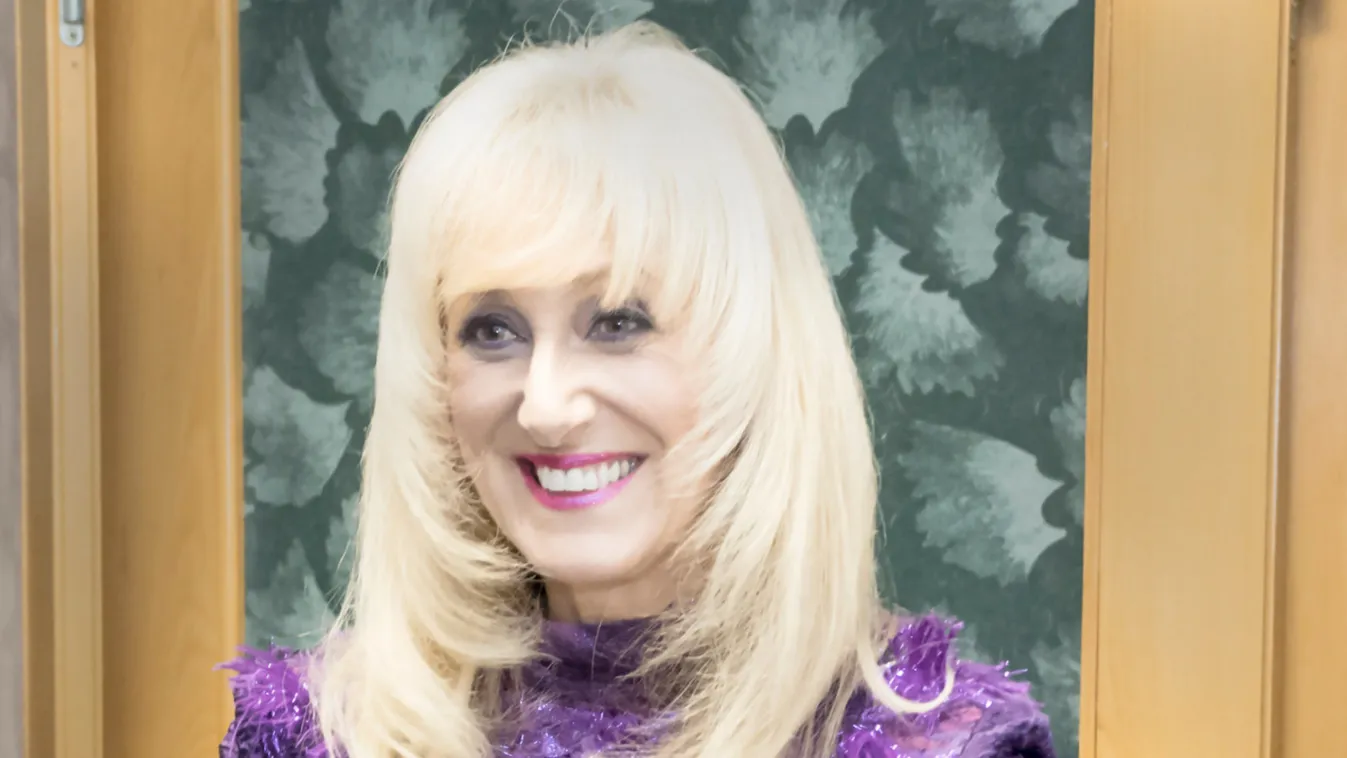 Vincze Lilla váltott: elköltözött a járvány miatt az énekesnő