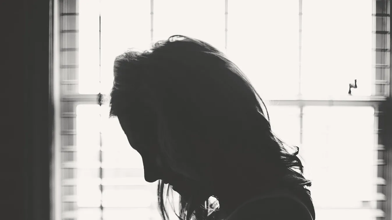 Összeomlottak a szülők: nem tudták megmenteni babájukat a budaörsi dúlák