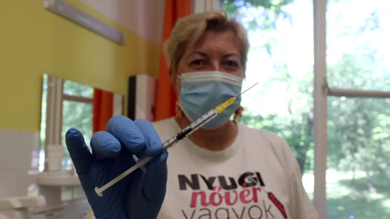 Itt vannak a friss adatok: már 5 millió 85 ezer embert oltottak be Magyarországon