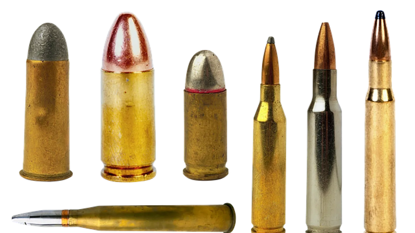 Töltények hevertek a Király utcában: Riasztották a rendőrséget - Fotó