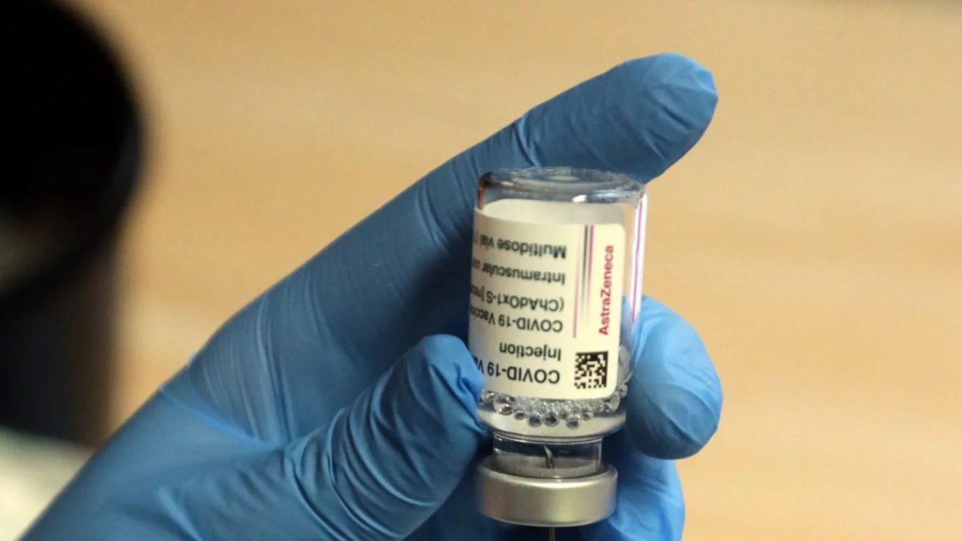 Dübörög az oltási program: hatalmas mennyiségű Pfizer találhatott gazdára