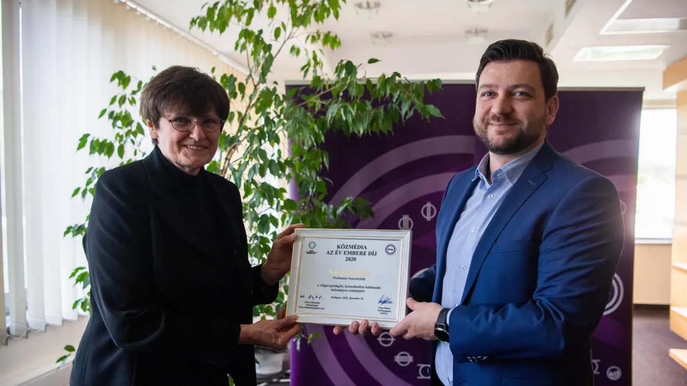 Karikó Katalin átvette a Közmédia Év Embere Díját