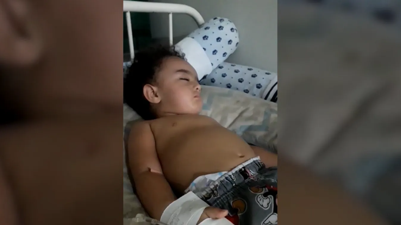 Hiába könyörögtek a szülők az orvosnak, nem tesztelték a koronás kisfiukat