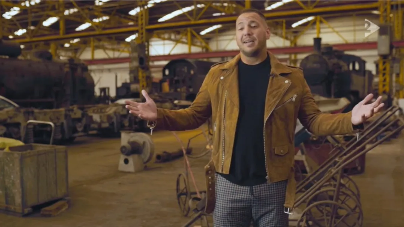 Szintet lépett Curtis kapcsolata: Videóban tett nagy bejelentést a rapper