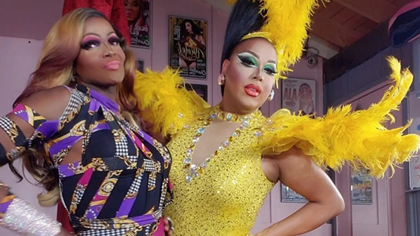 Transzvesztita-parádét tartottak egy amerikai légibázison, hogy morálisan megerősítsék a katonákat