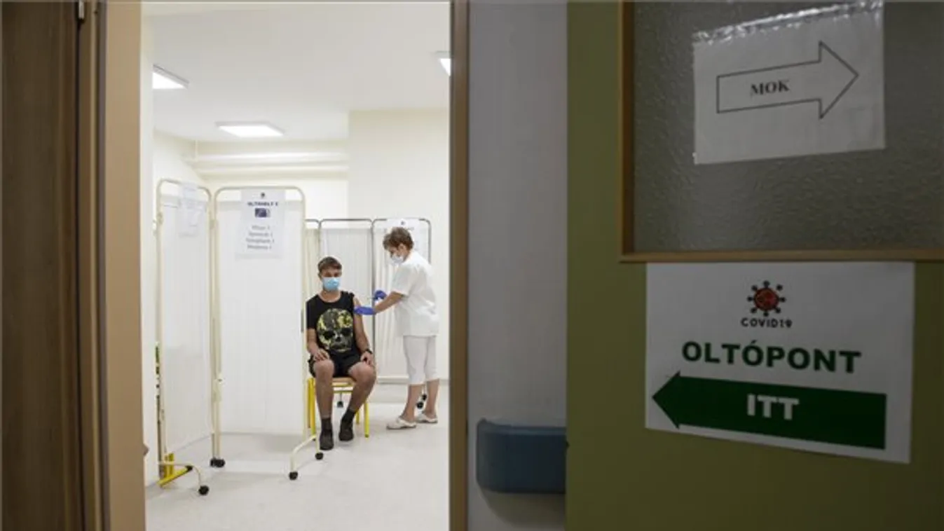 Képeken, ahogy az oltottak száma hamarosan eléri az 5 és félmilliót