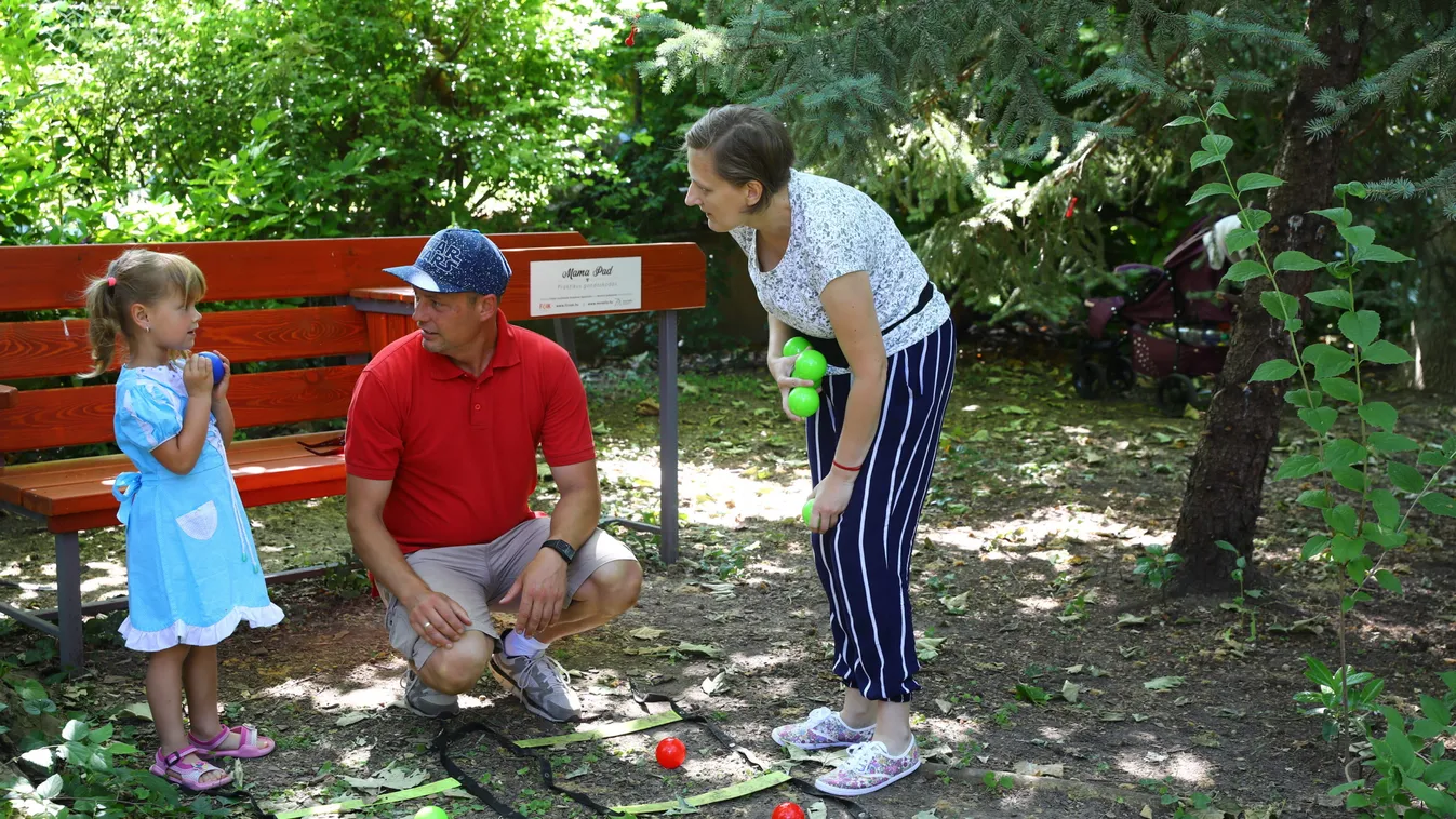 Június 20-a az apák napja, így ünneplik Magyarországon