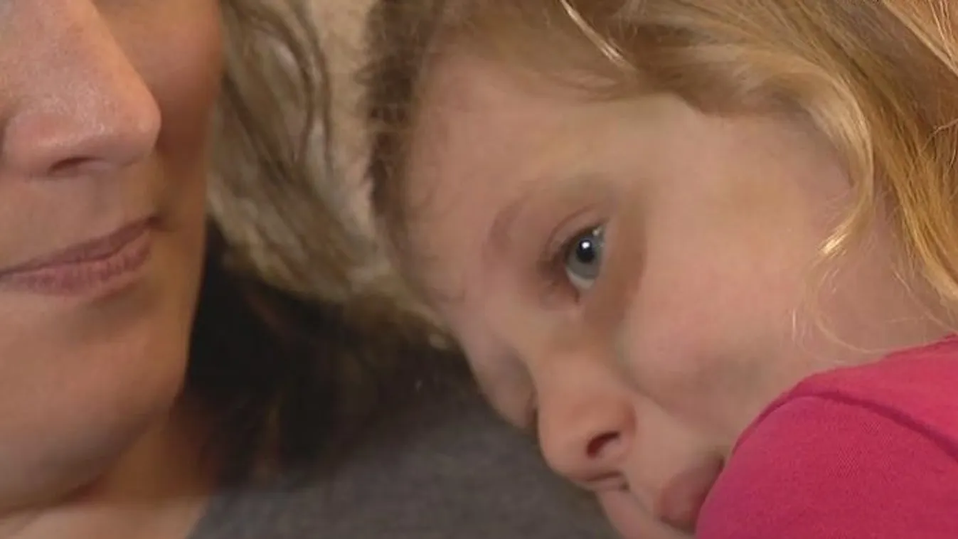 „Az angyalok vigyáztak rá” - percről percre küzd az életéért a 3 éves kislány