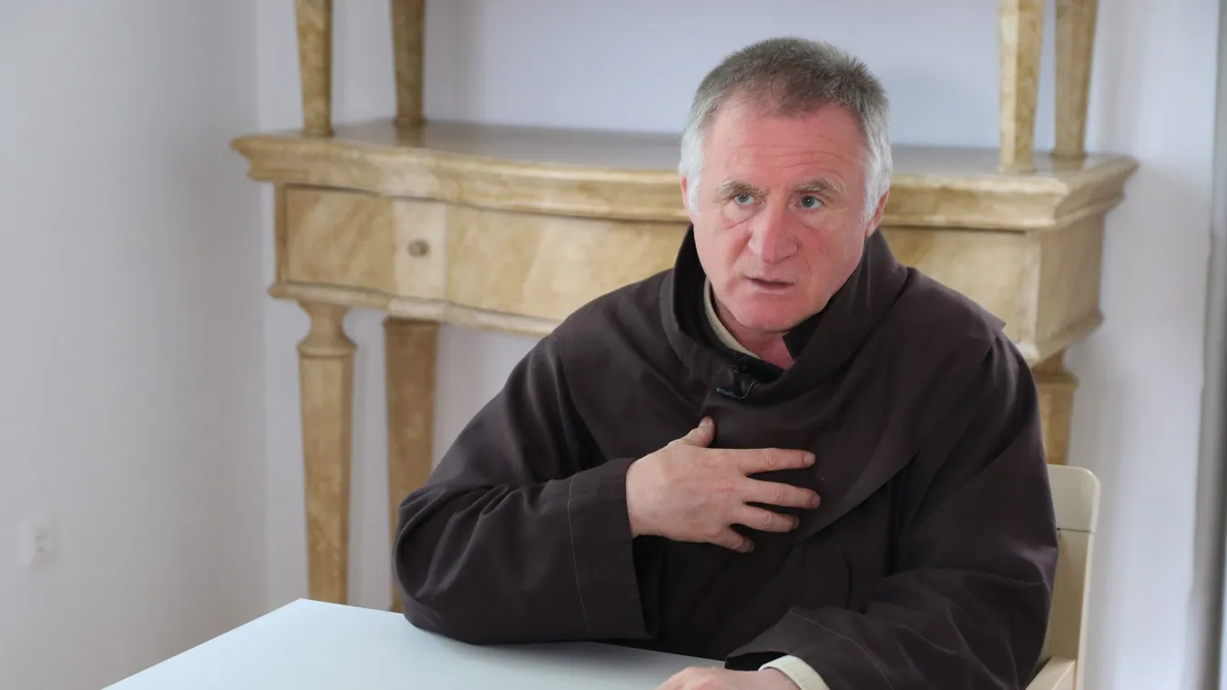 Böjte atya tiszta vizet öntött a pohárba az emberi tévedésről. Itt a megoldása!