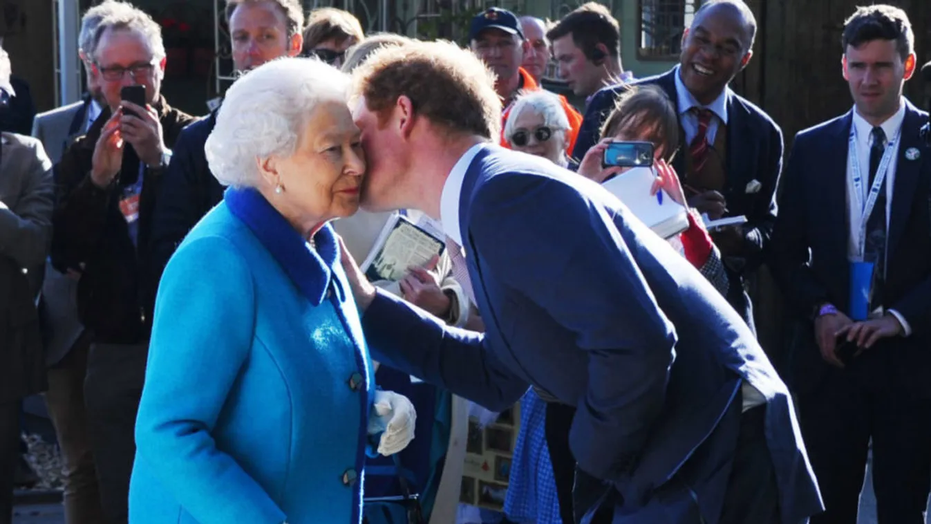 II. Erzsébet fél megbüntetni a családot lejárató Harryt