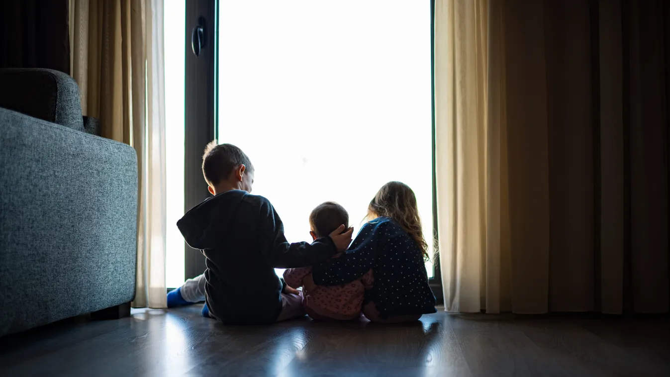 „Apa nem jön haza... Százszor halunk utána minden nap!” – sír a Covid-árvák mamája