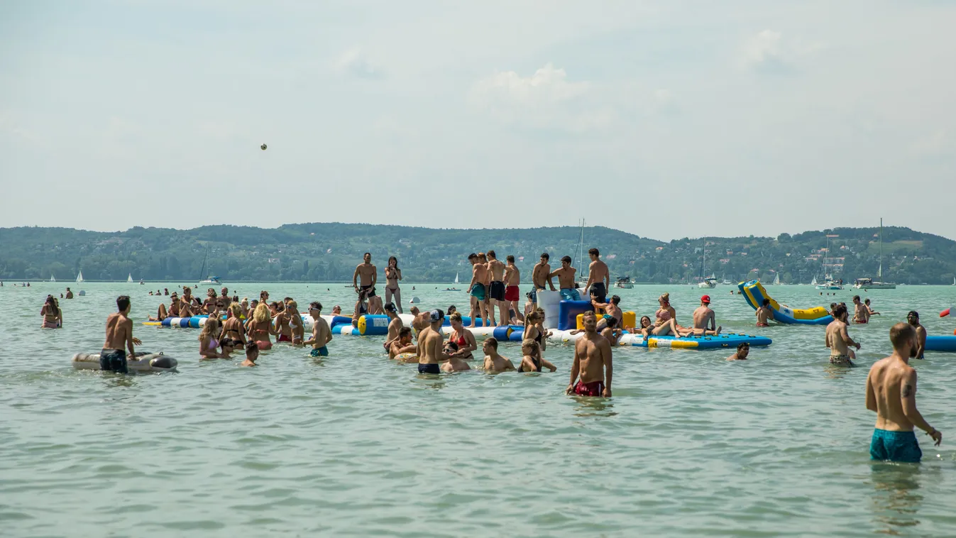 Bírod a 30 fokot? Kiderült, meddig tart a strandidő és hol lehetnek zárporok