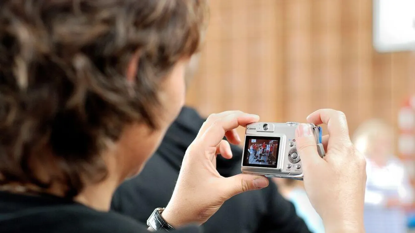 Az internet legsötétebb bugyra: döbbenetes, mit élt át az anyuka!