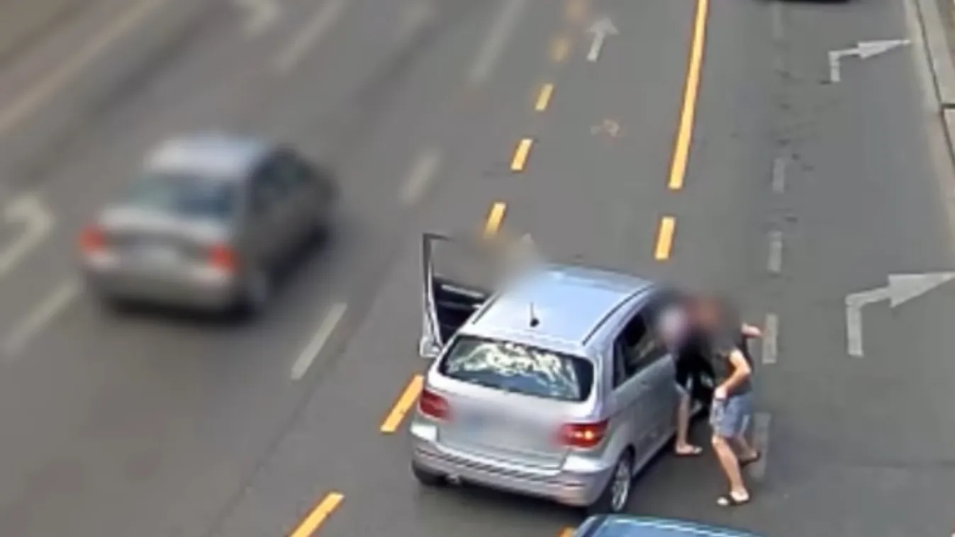 Ilyet se láttál még: kirángatták a sofőrt és utasát az autóból, majd elhajtottak