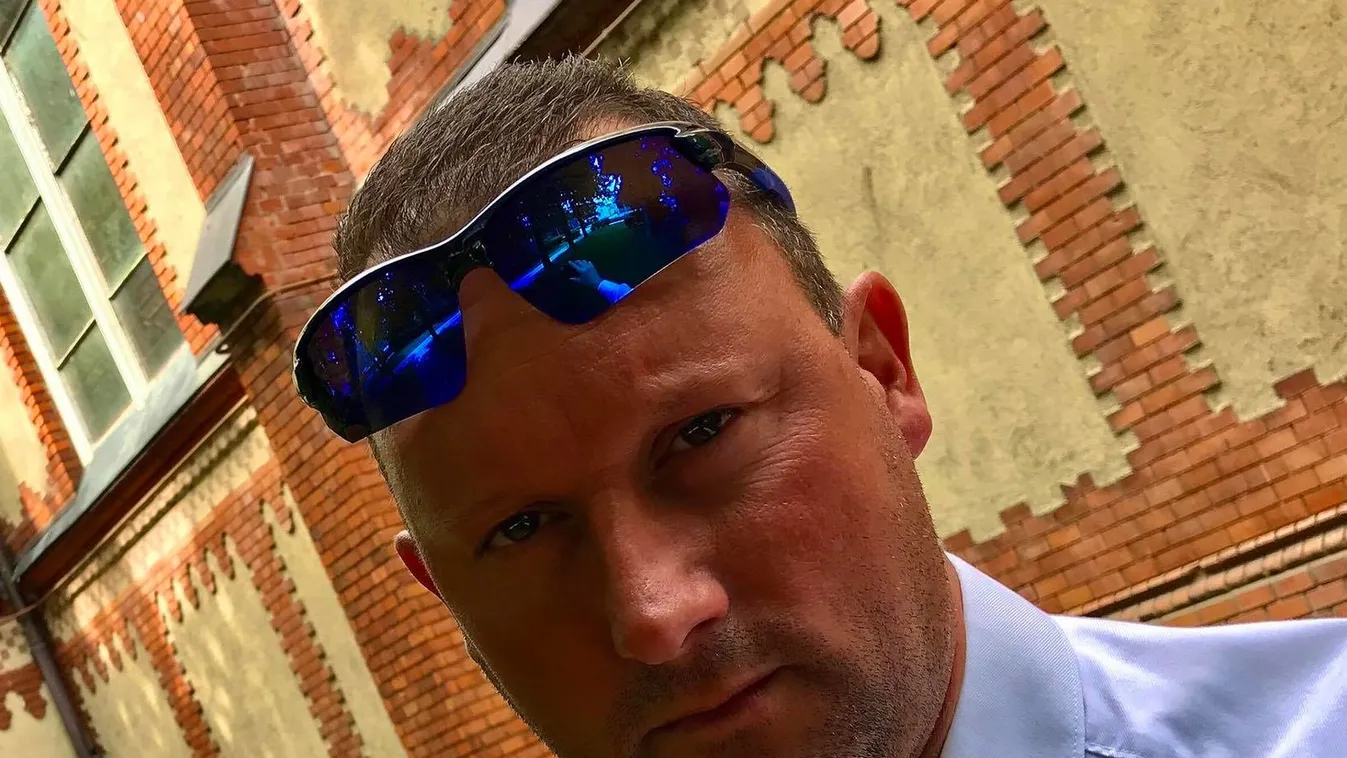 "Az első randin adja oda magát" - Alekosz szerint ilyen a tökéletes nő