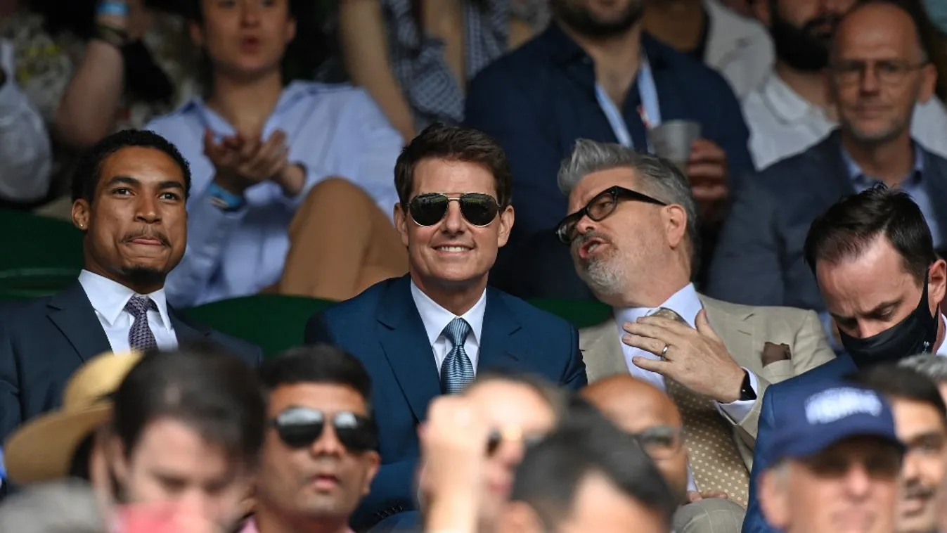 Tom Cruise úgy viselkedett a londoni döntőn, mint elefánt a porcelánboltban