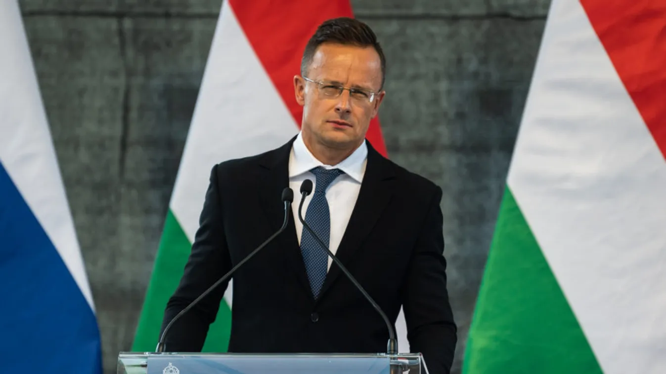 Szijjártó Péter: Az elveszített munkahelyek pótlása kulcskérdés
