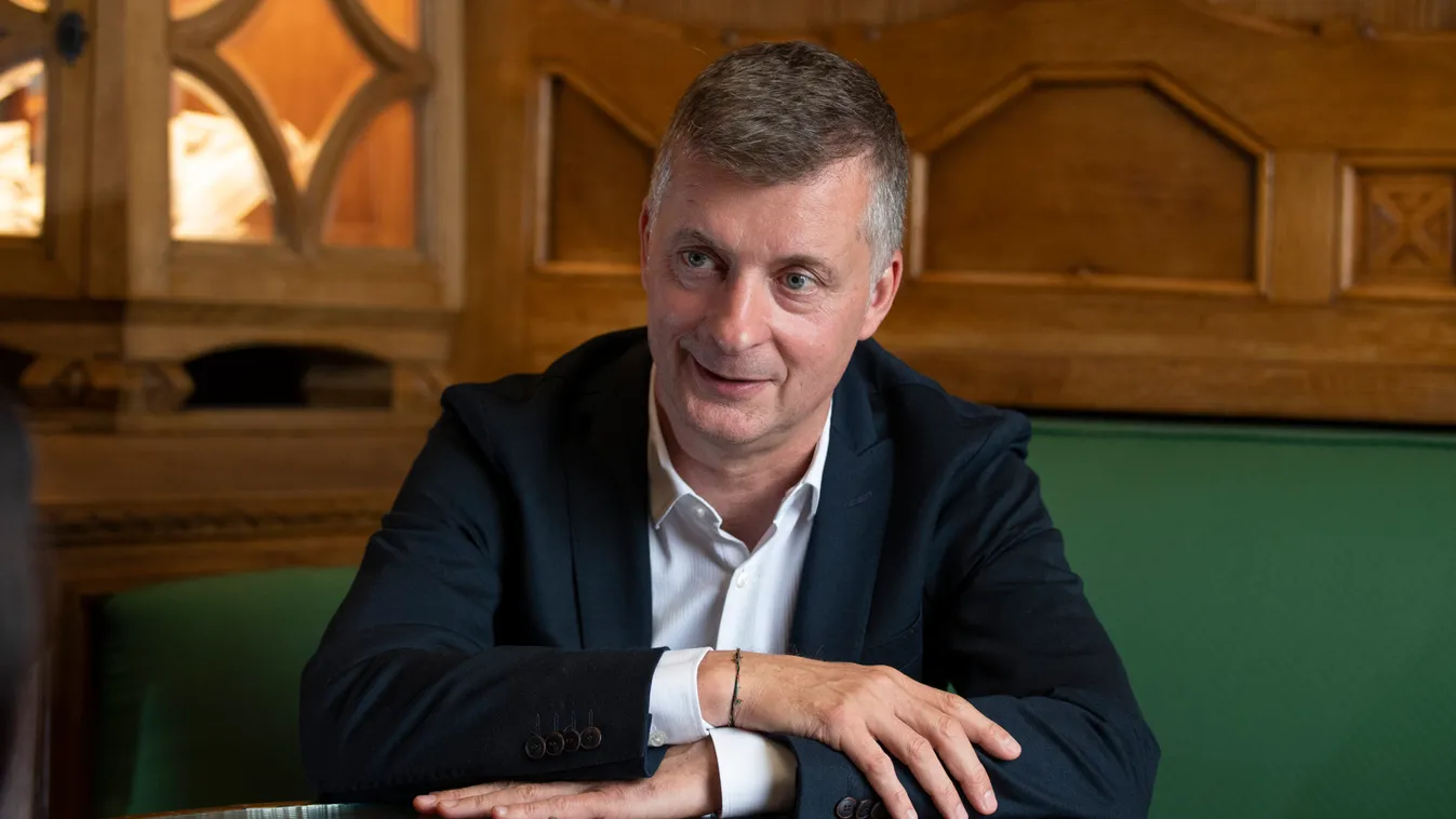 Ilyen képet még biztosan nem láttál Kubatov Gáborról